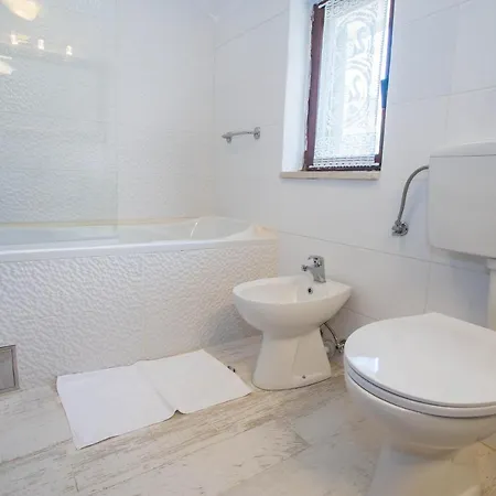 Tatil Evi Family Friendly House With A Swimming Pool Basarinka, - 14663